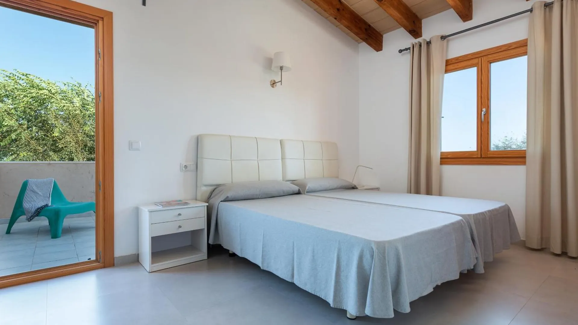 Vila Es Regalo - Pergola Porto Cristo 0*,